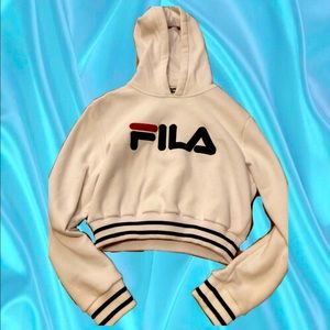Fila cropped hoodie💫